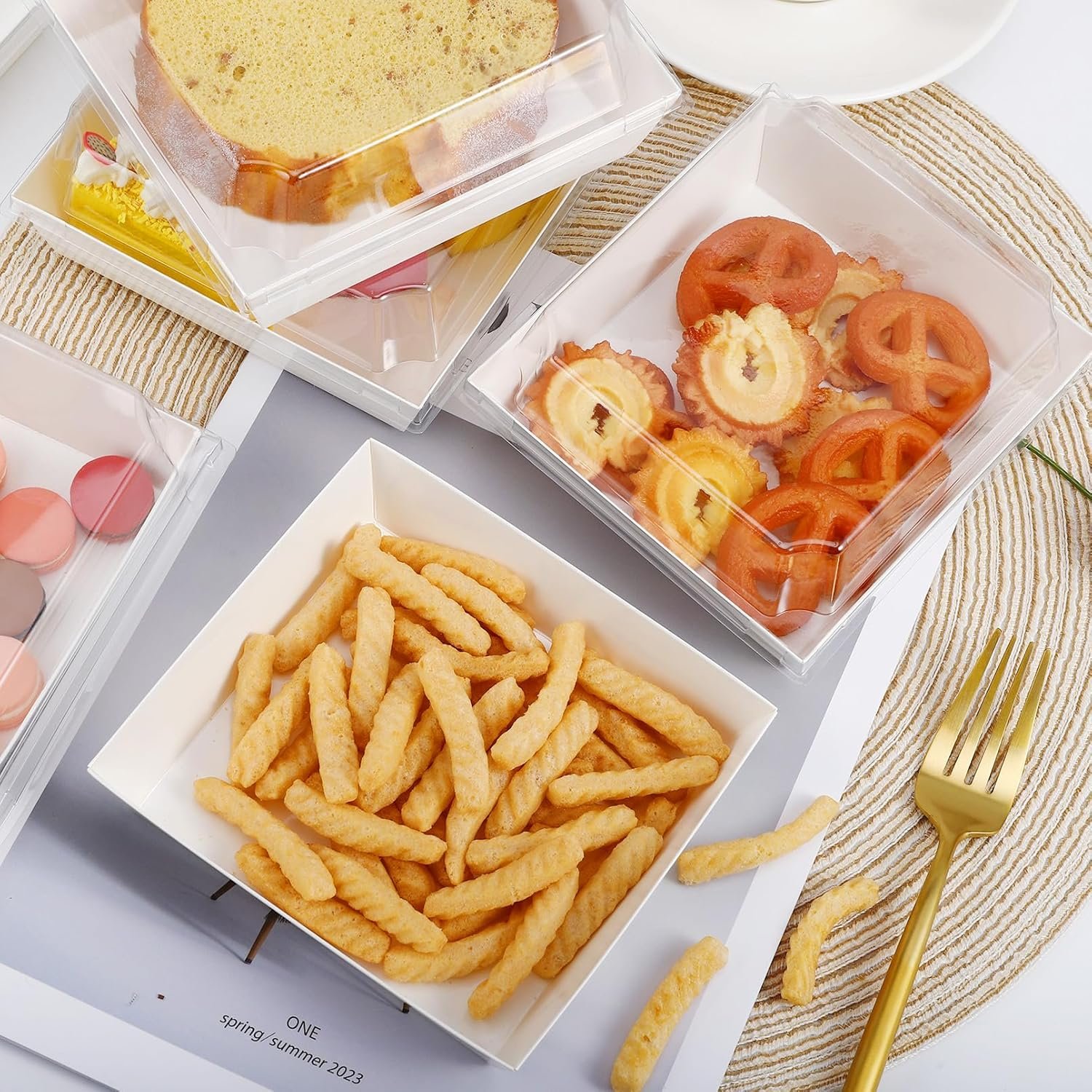 Wholesale 100 Pack Square Disposable Charcuterie Boxes with Clear Lids White Paper Food Containers for Sandwiches Cakes Slices Cookies Strawberries Manufacturer Wholesale 100 Pack Square Disposable Charcuterie Boxes with Clear Lids White Paper Food Containers for Sandwiches Cakes Slices Cookies Strawberries Manufacturer