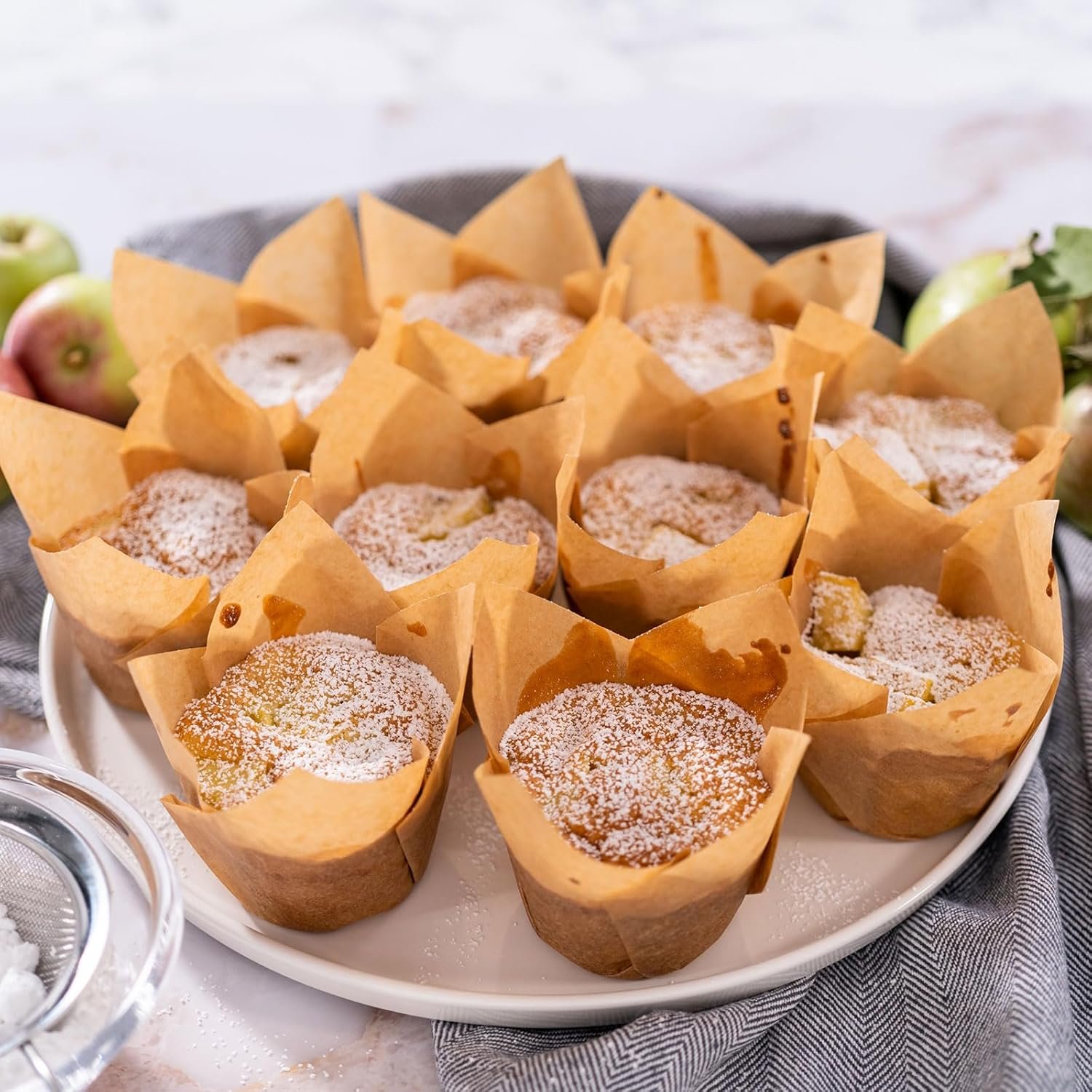 Wholesale 50pcs Tulip Cupcake Liners Greaseproof Baking Cups Paper Cupcake Wrappers for Parties Weddings Birthdays Blue Manufacturer