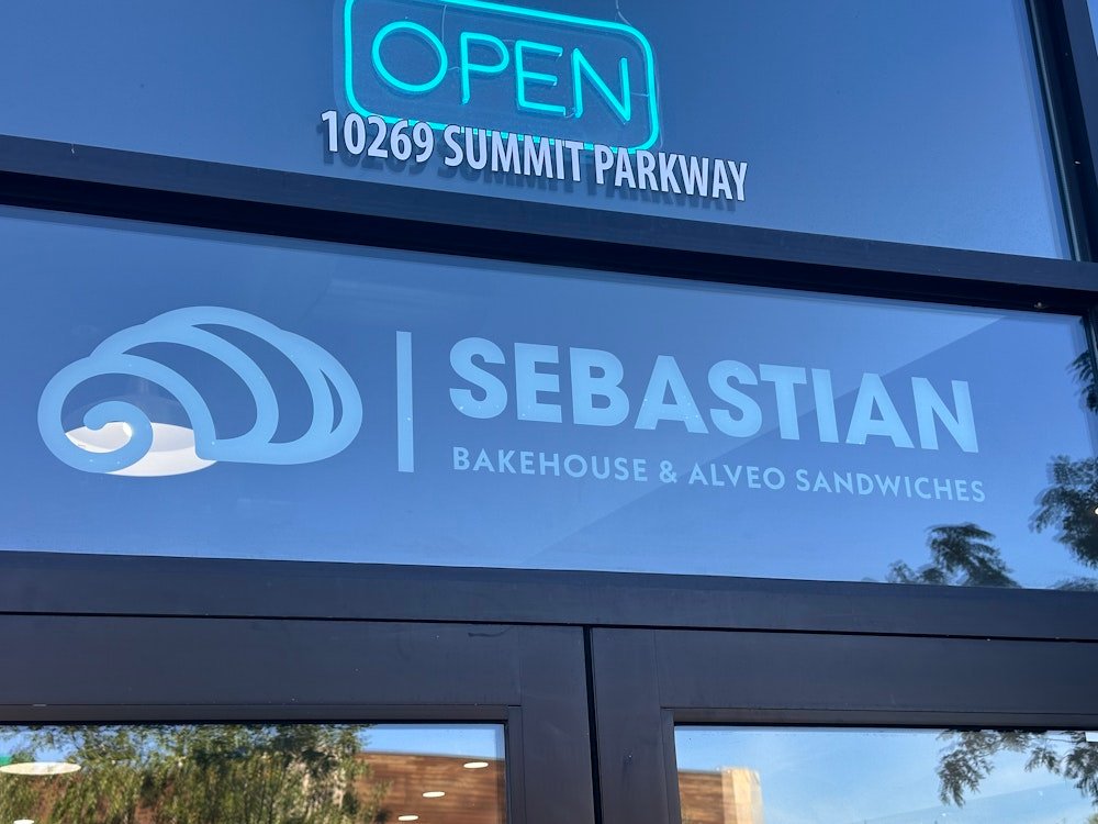 10 Nostalgic Bakery Shops in Cincinnati, Ohio You Need To Bookmark Now 10 Nostalgic Bakery Shops in Cincinnati, Ohio You Need To Bookmark Now